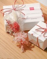 ハリオ25年母の日ガラスアクセサリー、真っ赤な“カーネーションの花びら”ピアス＆イヤリング｜写真21