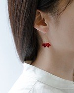 ハリオ25年母の日ガラスアクセサリー、真っ赤な“カーネーションの花びら”ピアス＆イヤリング｜写真10