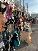 「下北沢古着マーケット＋」古着＆雑貨が集まる25年GWイベント、約30店舗が下北沢駅前広場に｜写真4