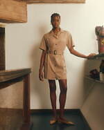 タトラス25年夏リゾートウェア、“ボタニカル柄”のシックな開襟シャツ＆ふんわりフレアキャミソール｜写真7