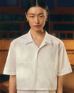 タトラス25年夏リゾートウェア、“ボタニカル柄”のシックな開襟シャツ＆ふんわりフレアキャミソール｜写真13