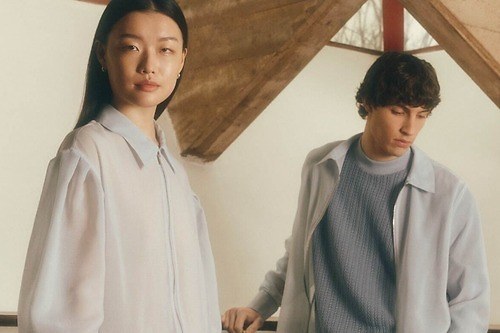 タトラス25年夏リゾートウェア、“ボタニカル柄”のシックな開襟シャツ＆ふんわりフレアキャミソール