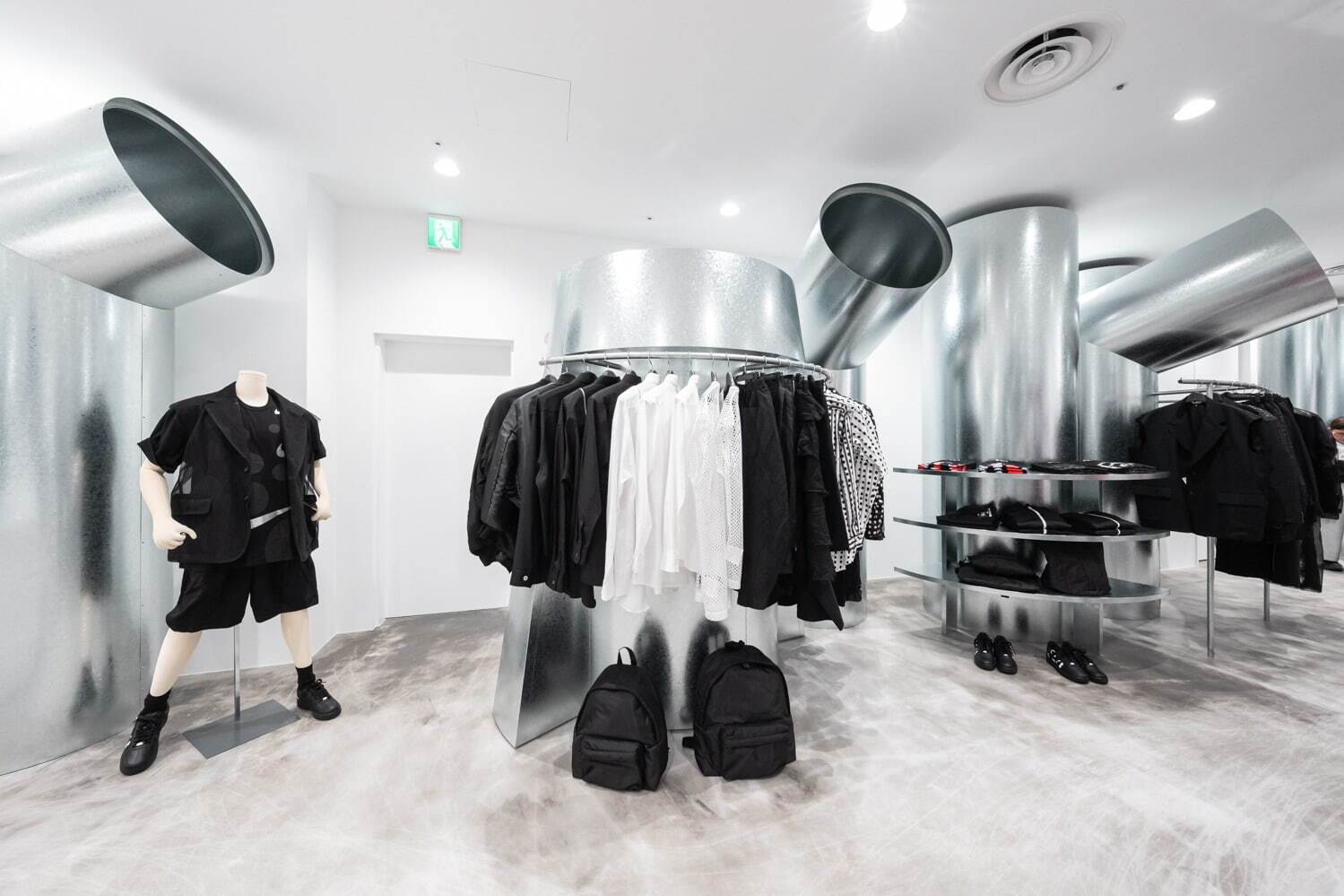 コム デ ギャルソンの複合ストアが渋谷パルコに、ウィメンズ＆メンズブランド集結｜写真12