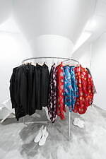 コム デ ギャルソンの複合ストアが渋谷パルコに、ウィメンズ＆メンズブランド集結｜写真60