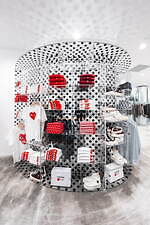 コム デ ギャルソンの複合ストアが渋谷パルコに、ウィメンズ＆メンズブランド集結｜写真9