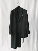 ヨウジヤマモト×エムエムパリス“想像上の家具”モチーフのジャケットやシャツ、抜染やアップリケで｜写真3