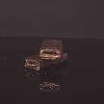 ラ・メゾン・デュ・ショコラの贅沢アイス、80％ダークチョコアイスやキャラメル入りバー｜写真6