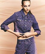 マリーン・セル新作“三日月”ジャカードジャケットやデニムが伊勢丹新宿に集結、Tシャツカスタムも｜写真7