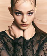 マリーン・セル新作“三日月”ジャカードジャケットやデニムが伊勢丹新宿に集結、Tシャツカスタムも｜写真4