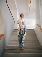 スナイデル ホームよりクロード・モネ《春》柄シャツなどルームウェア、英ケンブリッジ大学と初コラボ｜写真2