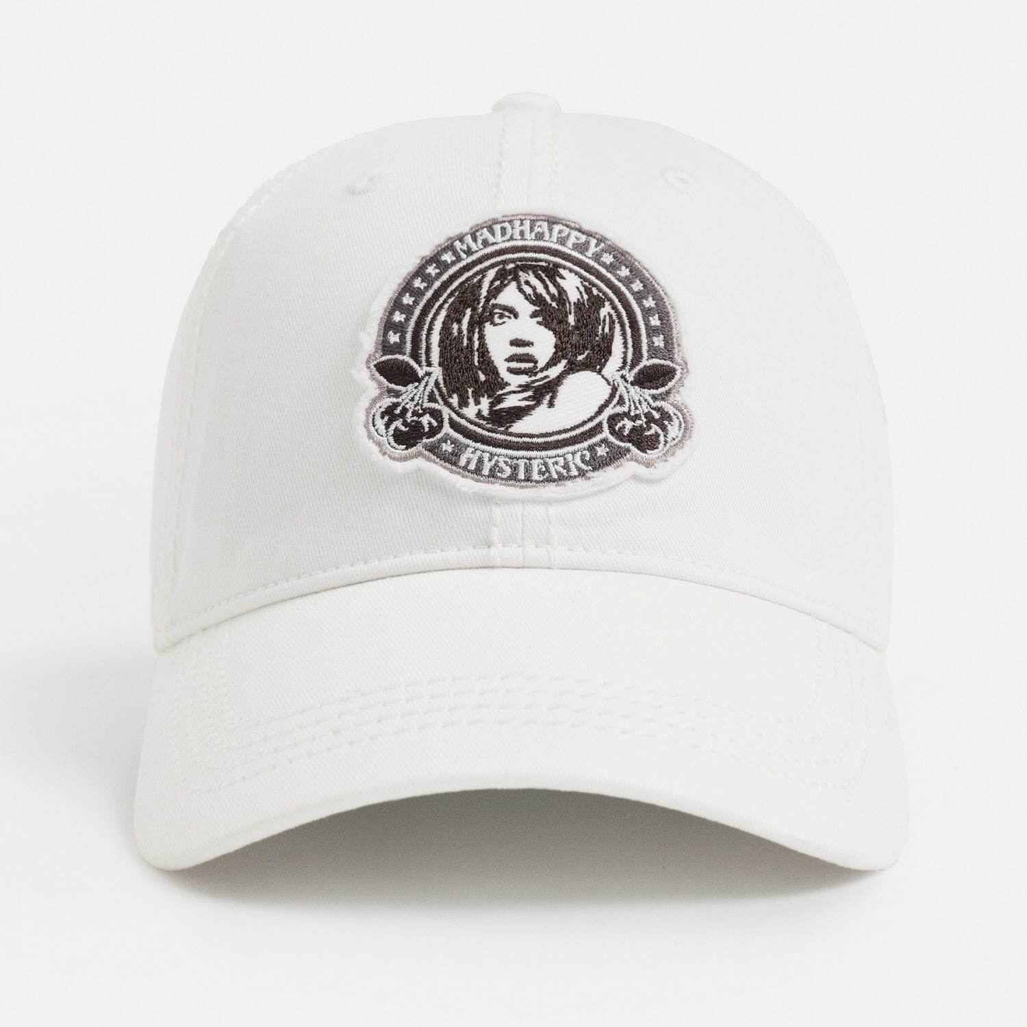 マッドハッピー×ヒステリックグラマー×クロックスのコラボサンダル、カラフルロゴチャーム付き｜写真21