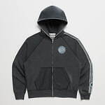 マッドハッピー×ヒステリックグラマー×クロックスのコラボサンダル、カラフルロゴチャーム付き｜写真6