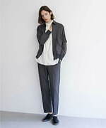 マメ クロゴウチの“刺繍レース”ドレスやクロエのメタリックレザー財布、パリゴの限定コラボ｜写真22