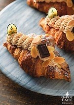 Q-pot CAFE.“贅沢”マドレーヌやミルフィーユ風クロワッサンサンド、渋谷ヒカリエで｜写真4