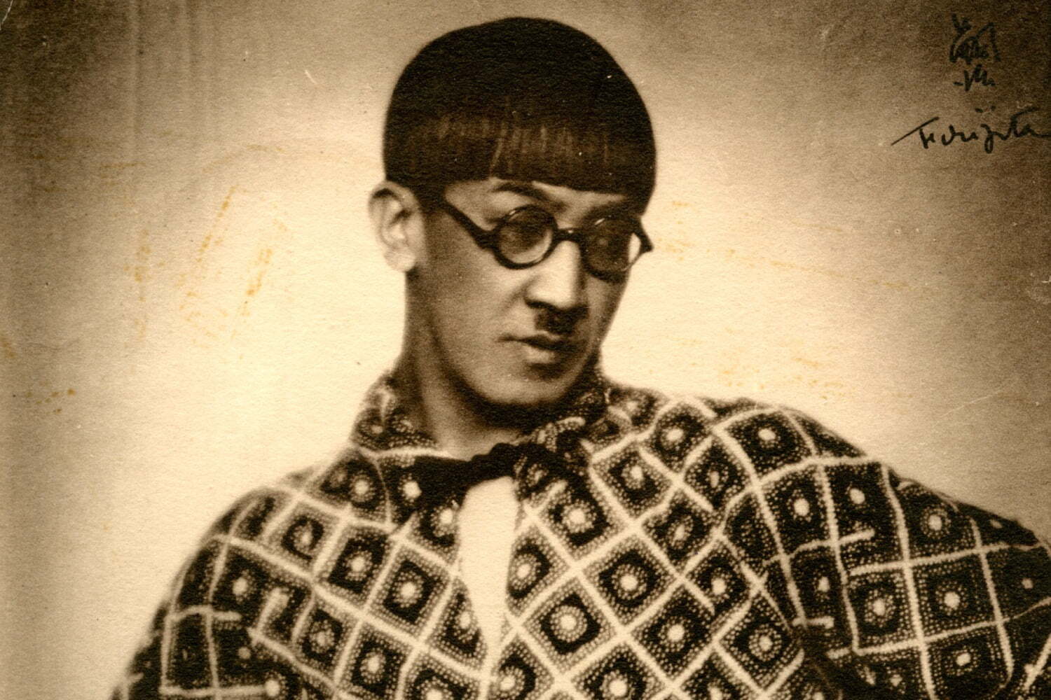 西洋美術｜藤田嗣治“写真”を鍵に再考する展覧会「藤田嗣治 絵画と写真」東京ステーションギャラリーで