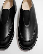 フット・ザ・コーチャーのメンズシューズ、ローファー風オペラパンプス＆レザーモカシン｜写真5