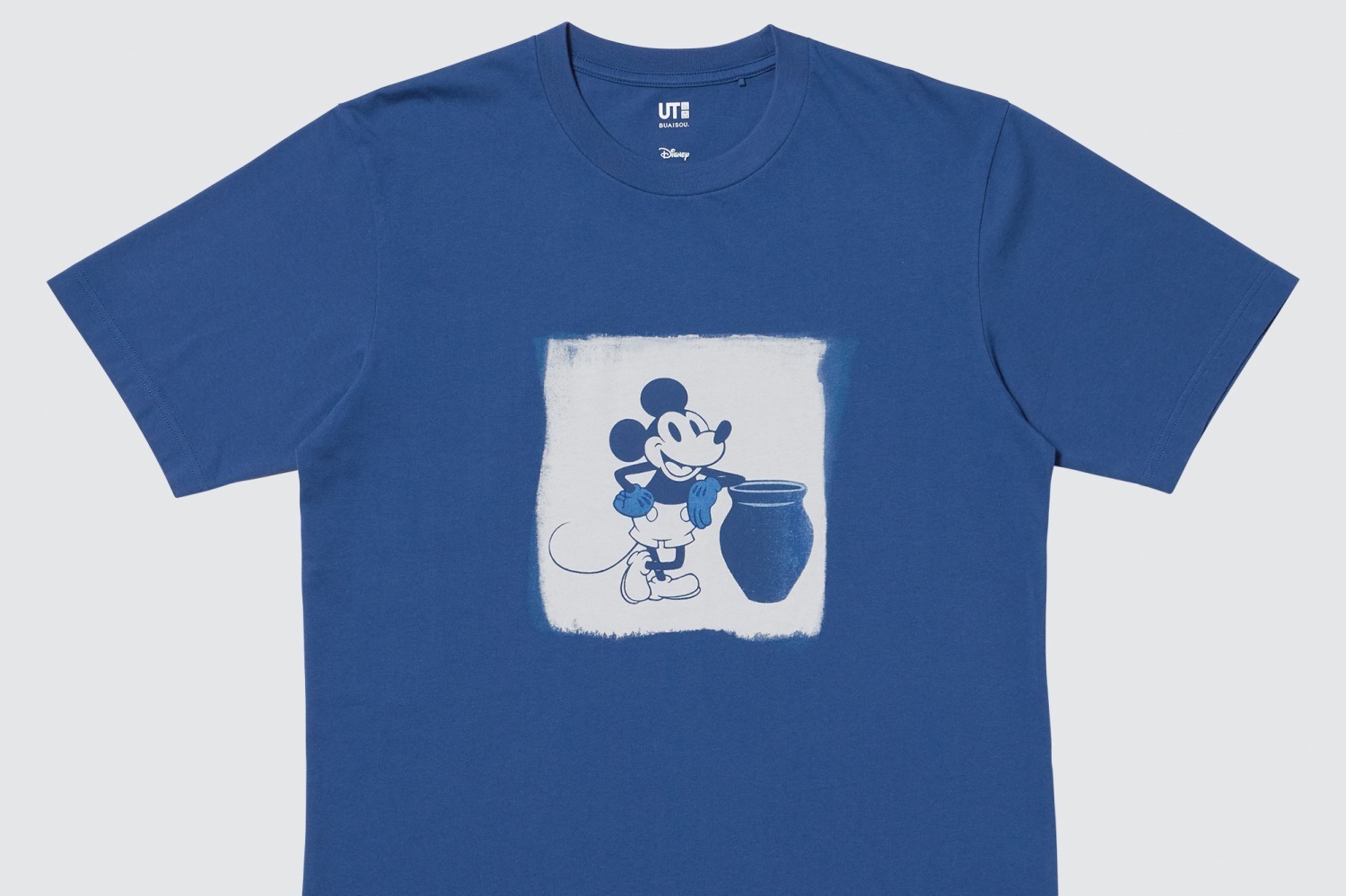 ユニクロ「UT」×ディズニー”藍染め”着想のTシャツ、隠れミッキー潜むバンダナ柄など