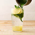 アフタヌーンティー・ティールーム(Afternoon Tea TEAROOM) 宇治抹茶とフルーツのミルフィーユ｜写真5