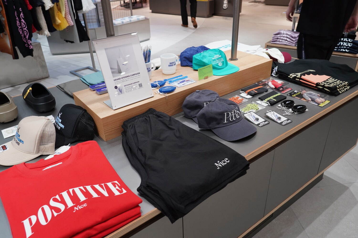 アーダーエラー(ADERERROR), ノンフィクション(NONFICTION), ヴィヴィアン・ウエストウッド(Vivienne Westwood), マーク ジェイコブス(MARC JACOBS), ディーゼル(DIESEL), トーガ(TOGA), アンブッシュ(AMBUSH), ジェントルモンスター(GENTLE MONSTER) ビヨンドワールド｜写真6