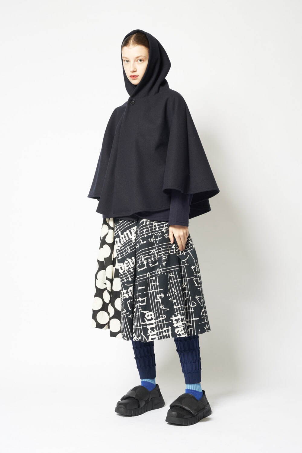 ゴム 2025年秋｜ ポンチョ
