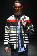 ヨシオクボ2015年春夏コレクション - 海と共に、たくましく生きる男性像｜写真12