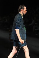 ヨシオクボ2015年春夏コレクション - 海と共に、たくましく生きる男性像｜写真32