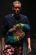 ヨシオクボ2015年春夏コレクション - 海と共に、たくましく生きる男性像｜写真57