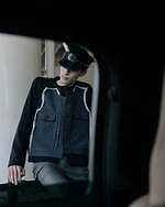 オリミ、起毛加工の花柄マキシコート＆テーラードジャケットや“だまし絵レイヤード”ジャケット｜写真4