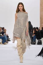 スポーツマックス 2025年秋冬コレクション - 溢れる創造性、目を奪うシルエットと素材の妙｜写真45