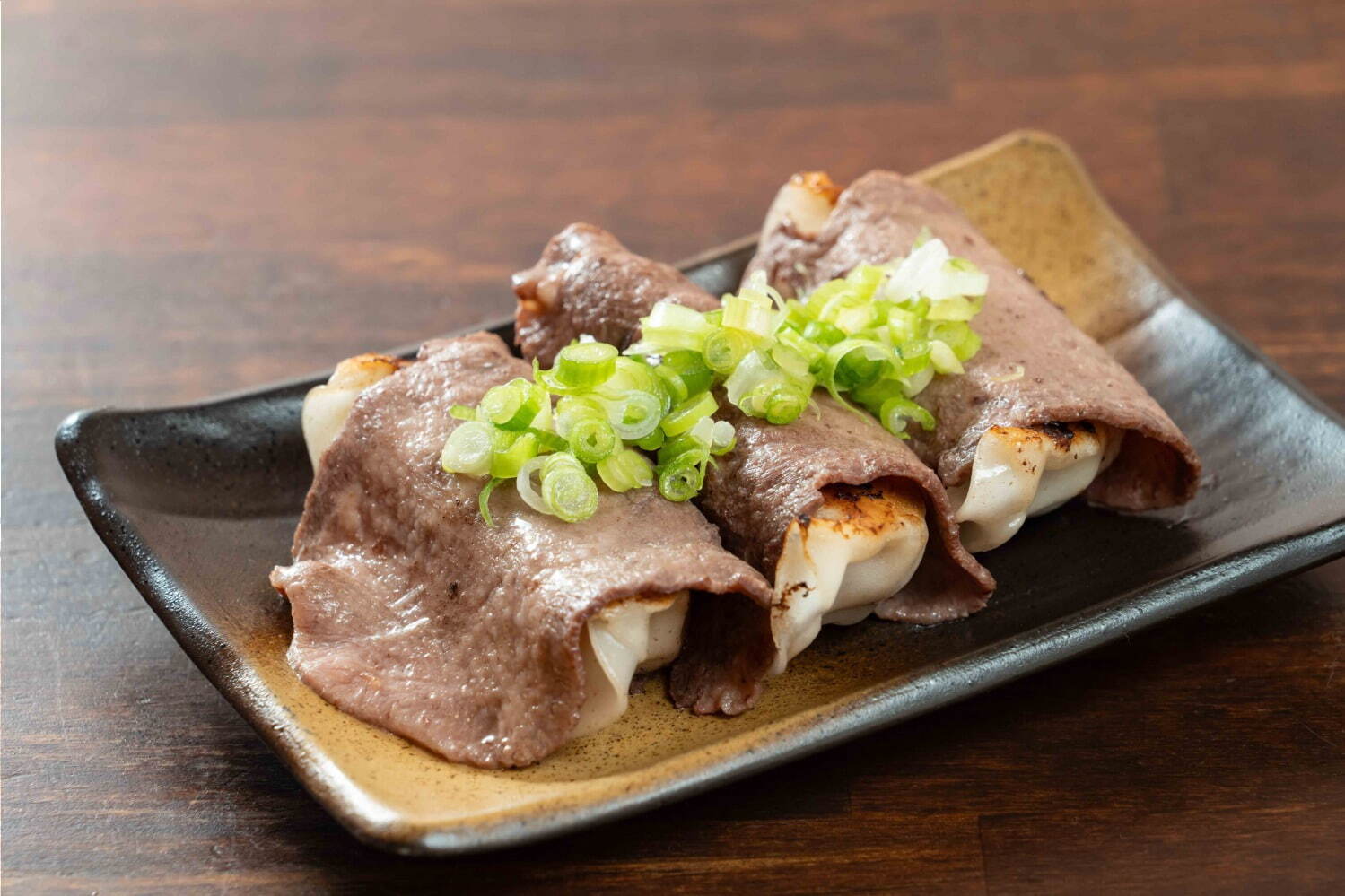 「焼肉工房つるまさ」牛タン餃子