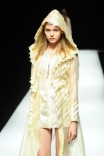 ジン カトウ 2015年春夏コレクション - 立ち居振る舞いからにじみでる、エレガンス｜写真3