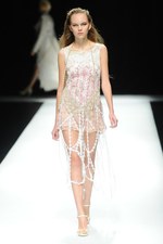 ジン カトウ 2015年春夏コレクション - 立ち居振る舞いからにじみでる、エレガンス｜写真7