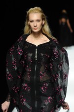 ジン カトウ 2015年春夏コレクション - 立ち居振る舞いからにじみでる、エレガンス｜写真44