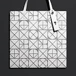 バオ バオ イッセイ ミヤケ(BAO BAO ISSEY MIYAKE) フォント｜写真8