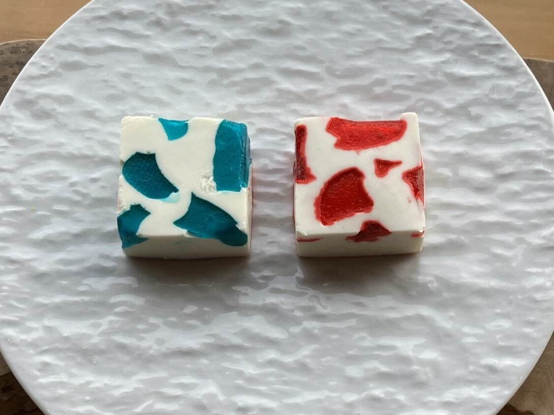 牛乳石鹸「赤箱」勢ぞろいのイベントが下北沢で、ジャスミン香る“青箱”の練り香水やクリームも｜写真8