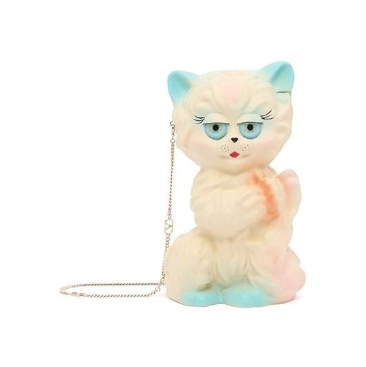 「ル シャ デ ラ メゾン」
イブニングバッグ(L11 x H23 x D9.5cm) 792,000円