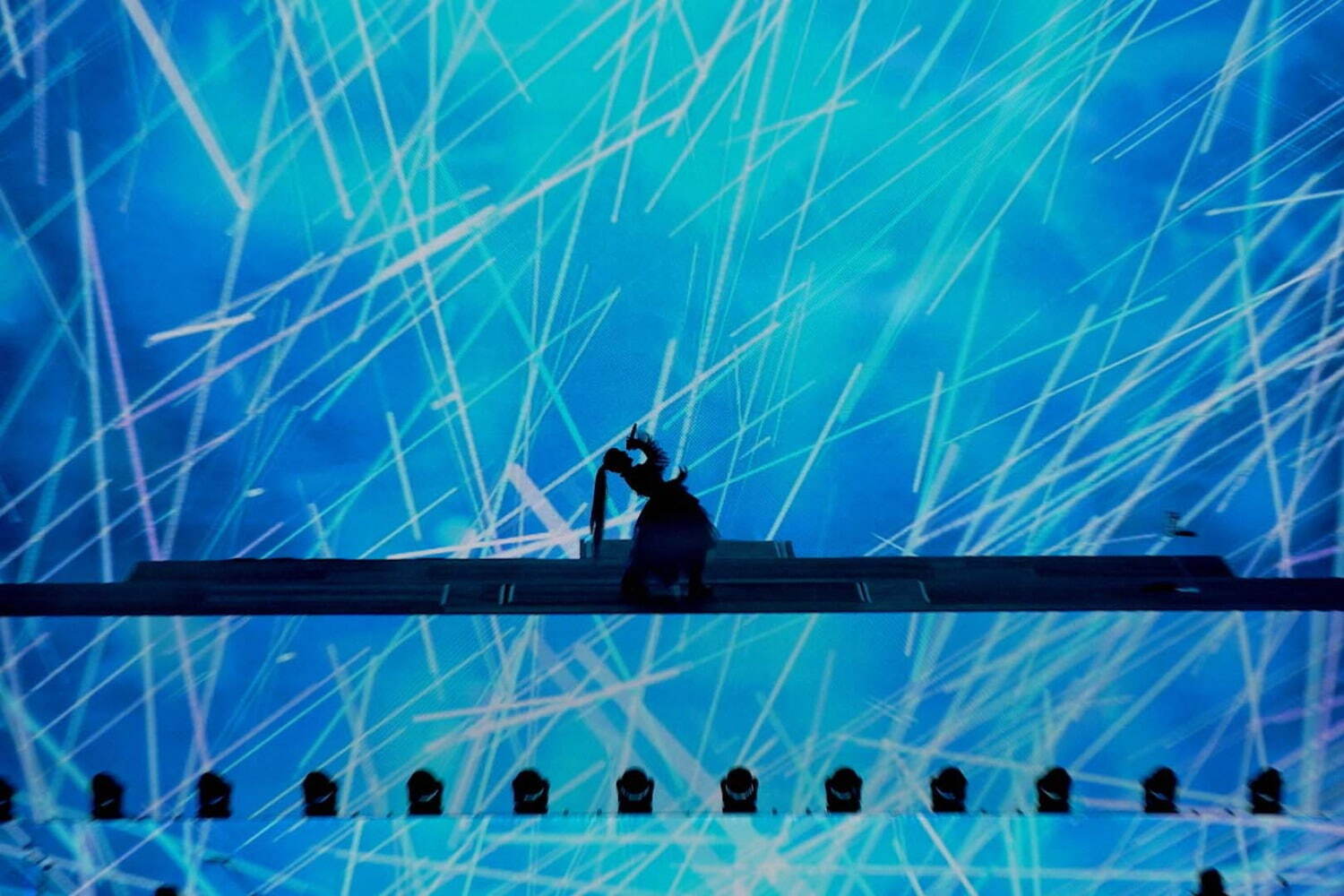 Ado伝説のワンマンライブ「心臓」劇場版映画として2週間限定で上映