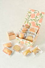 バタリー25年母の日スイーツ、“まるでフラワーボックス”なショートケーキ＆焼き菓子アソートBOX｜写真3