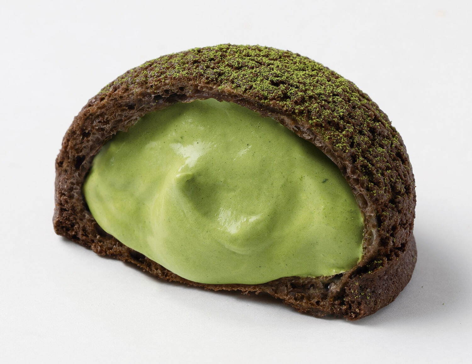 「玉露抹茶シュー」290円 ※～6月30日(月)まで。
