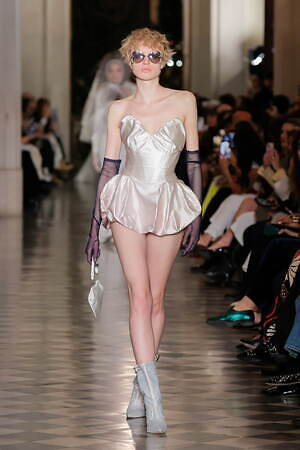 ヴィヴィアン・ウエストウッド ブライダル(Vivienne Westwood Bridal) 2026年春夏ウィメンズ&メンズコレクション  - 写真5