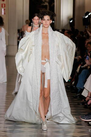 ヴィヴィアン・ウエストウッド ブライダル(Vivienne Westwood Bridal) 2026年春夏ウィメンズ&メンズコレクション  - 写真8