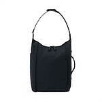 スタジオ ニコルソン×POTRのナイロンバッグ、拡張マチ付きボンサック＆首から下げるミニポーチ｜写真1