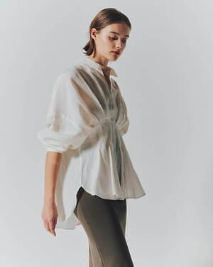 ルームエイト ブラック(Room no.8 / BLACK) 2025年夏ウィメンズコレクション  - 写真3