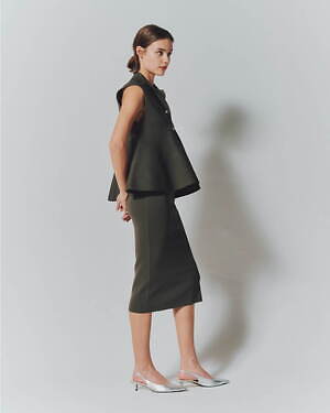 ルームエイト ブラック(Room no.8 / BLACK) 2025年夏ウィメンズコレクション  - 写真4