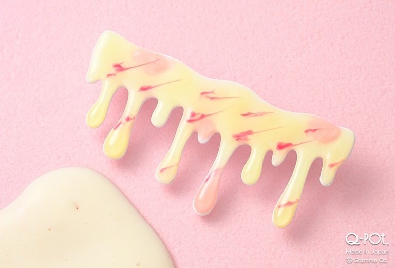 Q-pot.“とろ～り”マーブル模様のアイスクリーム着想アクセサリー、苺ソース入りネックレスなど｜写真4