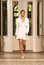 シャネル 2026年リゾートコレクション、気ままでグラマラスな装い｜写真3