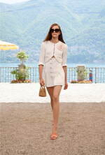 シャネル 2026年リゾートコレクション、気ままでグラマラスな装い｜写真4