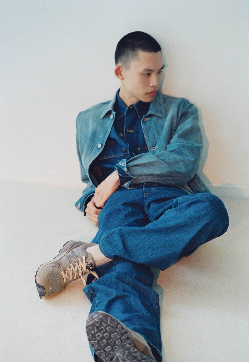 オーラリー(AURALEE), ニューバランス(New Balance) 475｜写真15