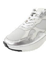 クラネ×クレイのコラボスニーカー、シルバーレザー際立つアッパー＆“ヘビの鱗”着想ソール｜写真8