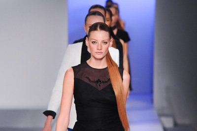 タエ アシダ 2015年春夏 ウィメンズ コレクション